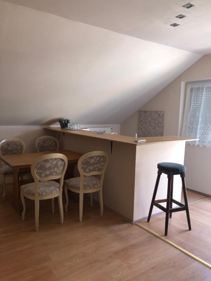 Tulipan Vendeghaz Appartement Hajdúszoboszló Buitenkant foto