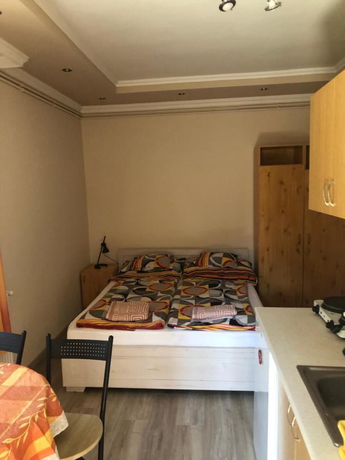 Tulipan Vendeghaz Appartement Hajdúszoboszló Buitenkant foto