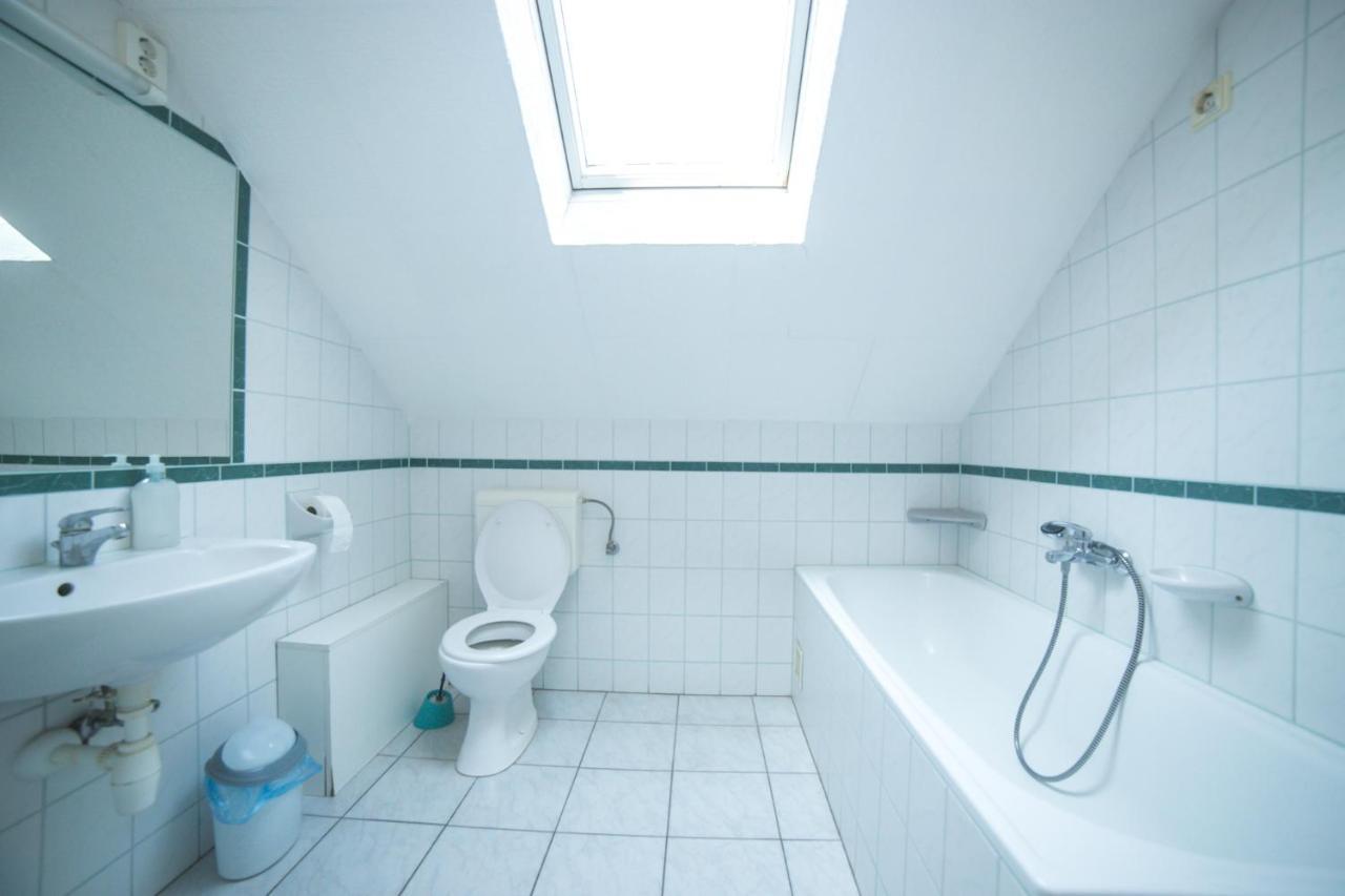 Tulipan Vendeghaz Appartement Hajdúszoboszló Buitenkant foto